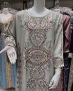 جلابيه كويتي كم حيران منقوشه بلولو لون بيج