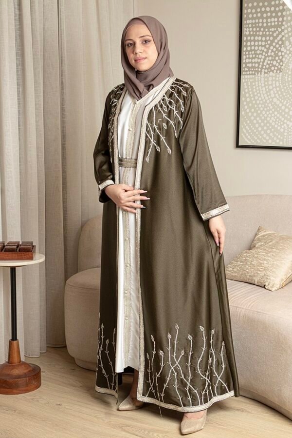 جلابيه سهره قطعتين بفصوص لون زيتي