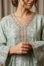 ⁦جلابيه تيفاني خامه كريب⁩ - الصورة ⁦2⁩