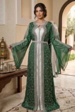 ⁦قفطان اخضر زمردي⁩ - الصورة ⁦2⁩